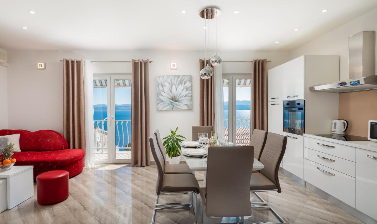 Fba Family Beach Apartments أوميس المظهر الخارجي الصورة