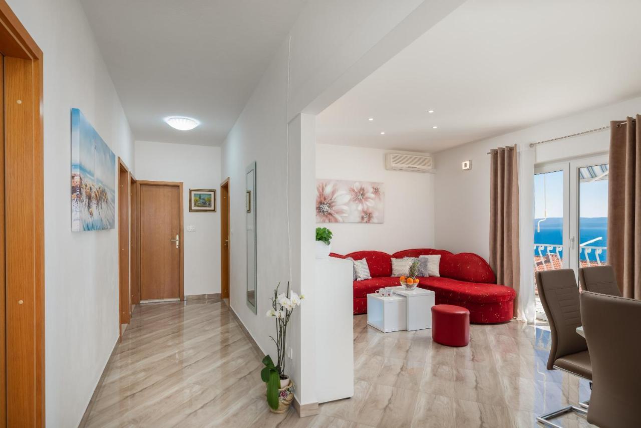 Fba Family Beach Apartments أوميس المظهر الخارجي الصورة
