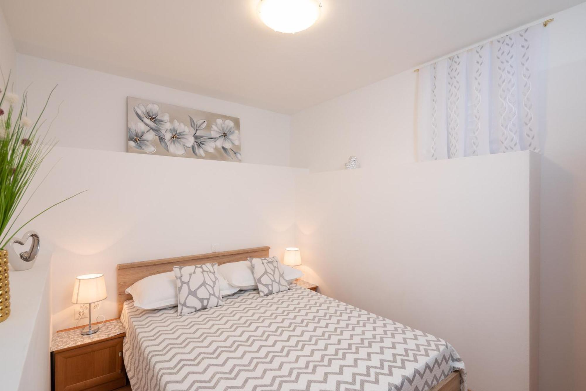 Fba Family Beach Apartments أوميس الغرفة الصورة